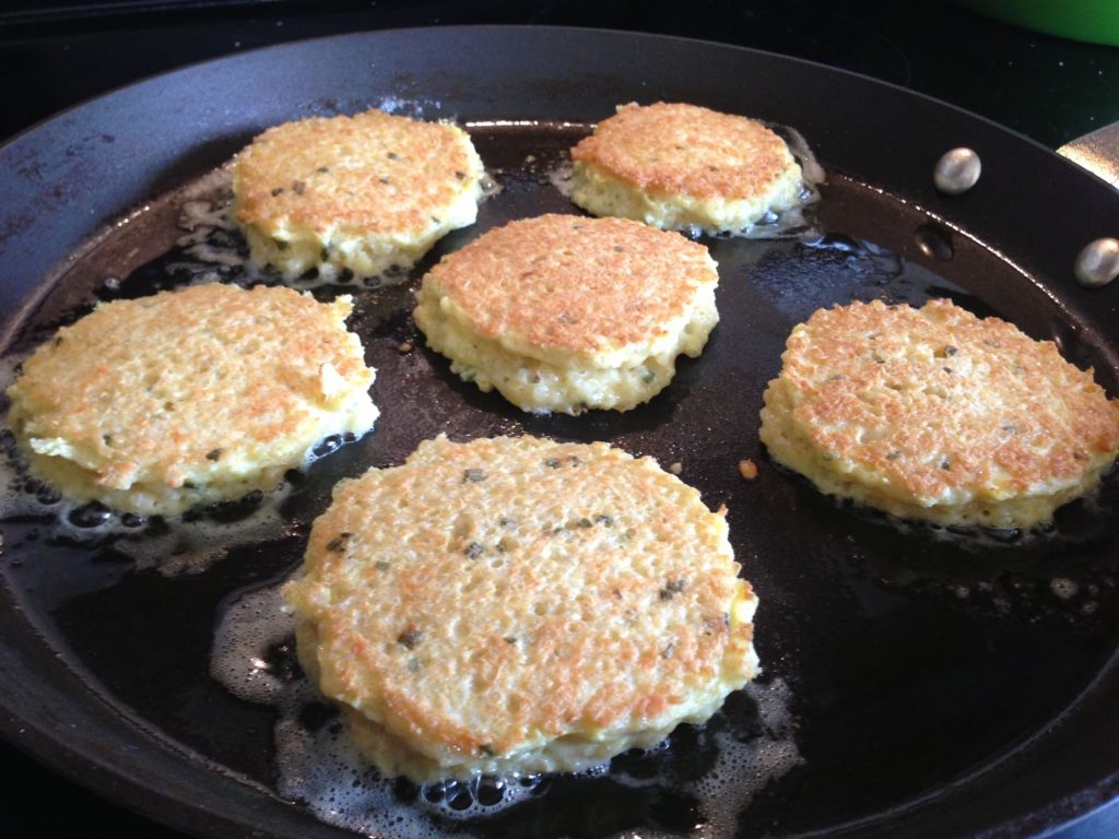 Crispy quinoa patties with cheese recipe - jane at home