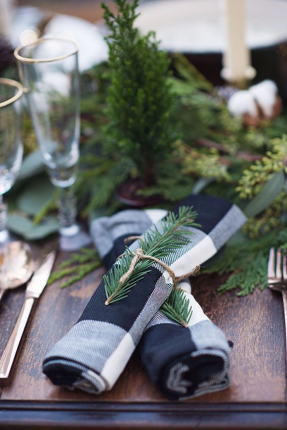 Beautiful and Inspiring Holiday Table Setting Ideas