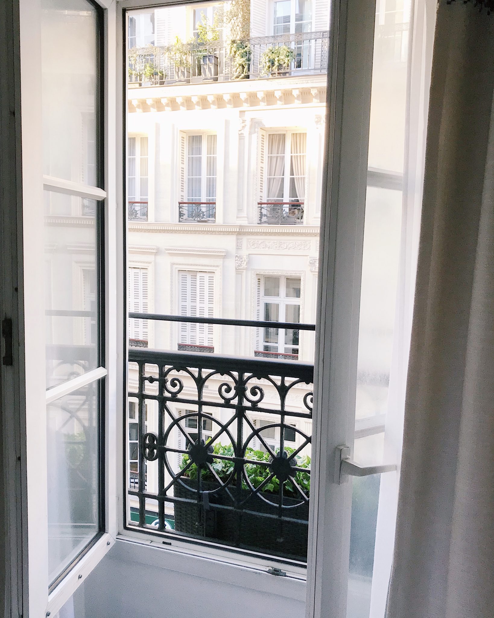 Paris in the Fall: 3 Day Itinerary and What to Wear – jane at home