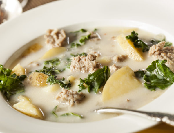 Quick and easy homemade Zuppa Toscana recipe - even better than Olive Garden! jane at home