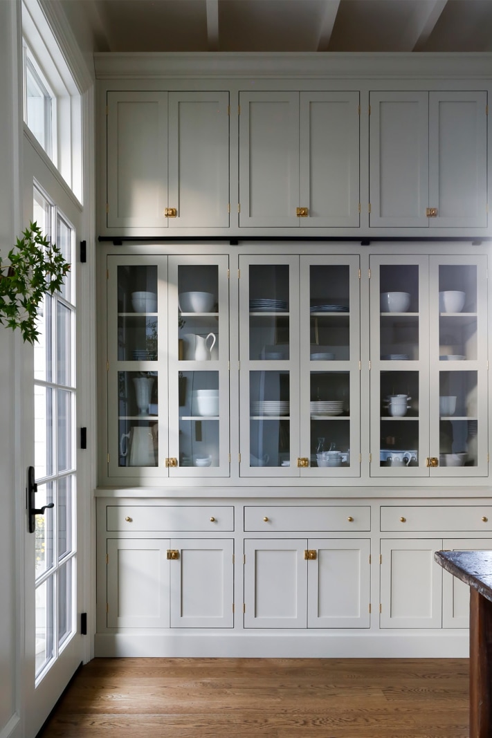 Beautiful light gray kitchen cabinets #home #style #design #ideas #kitchen #decor Sabbe Interior Design