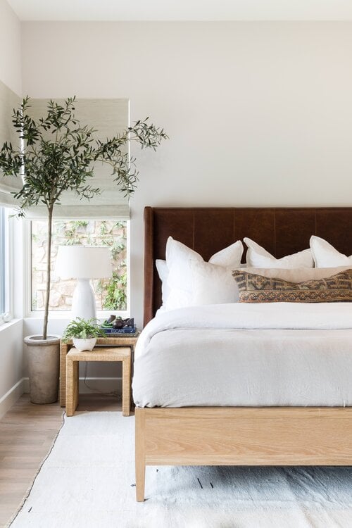 Beautiful spaces of the week: a lovely modern coastal bedroom design - pure salt interiors #bedroomideas #bedroomdesign #bedroomdecor