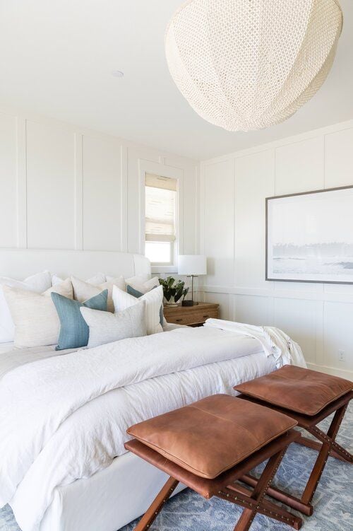 Beautiful small guest bedroom with modern light fixture - luxurious bedroom | boho bedroom | small bedroom | coastal bedroom