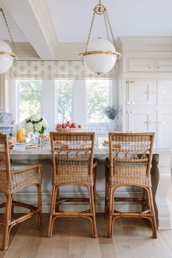 Bring timeless Hamptons style into your home with these beautiful decorating ideas! From bright kitchens to serene bedrooms, discover how to create an elegant coastal retreat you’ll love - bria hammel interiors