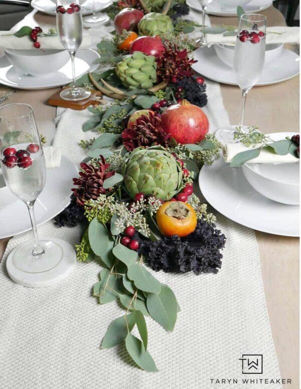 You'll love these simple yet beautiful Thanksgiving table setting ideas, with tablescapes, table decor, and centerpiece ideas for fall