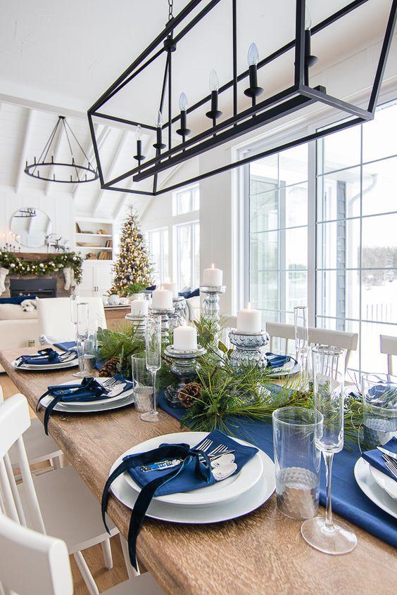 Love this beautiful silver and navy Christmas table setting idea - Christmas decor ideas - Christmas centerpiece ideas - Christmas table ideas - Christmas table decor - coastal Christmas ideas - The Lily Pad Cottage