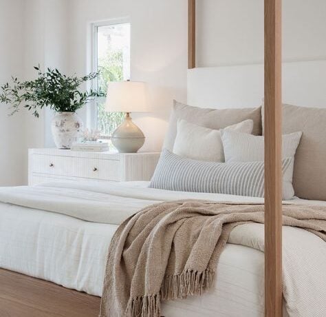 cozy coastal bedroom - joey snow design